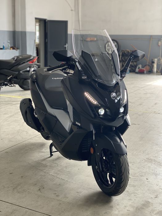 Scuter sym 300 2024 1500 km