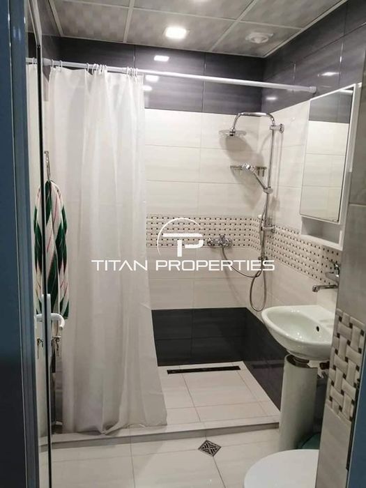 Дава се под наем Тристаен апартамент в Варна, Колхозен пазар - 80 кв.м за 500 € - Снимка #4