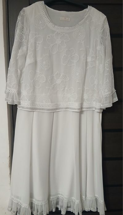 Продам нежное и легкое платье