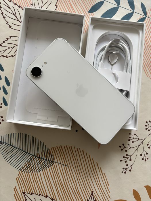 IPhone 16e 128 gb