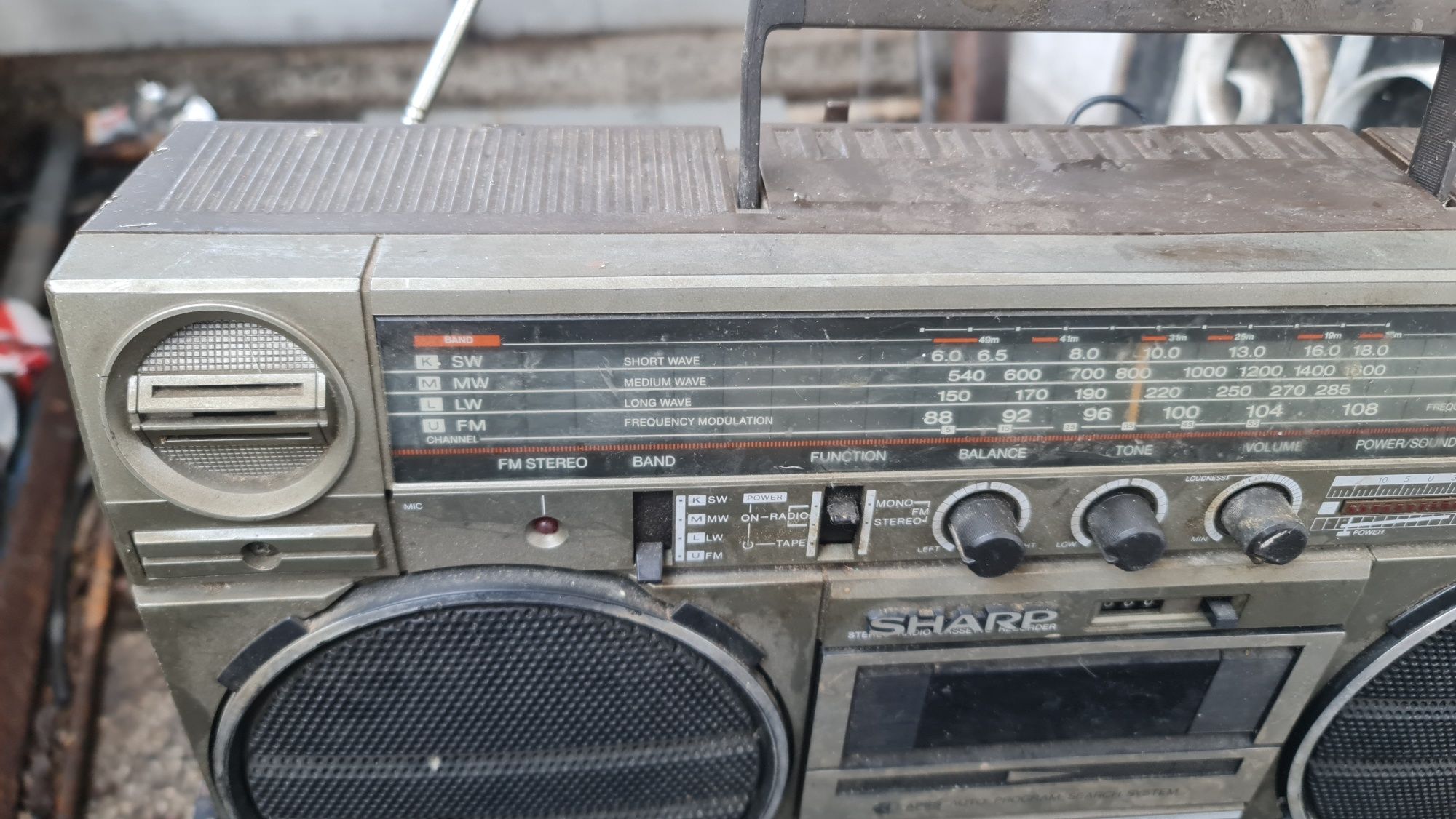 Ретро касетофон  Sharp GF-5757hb