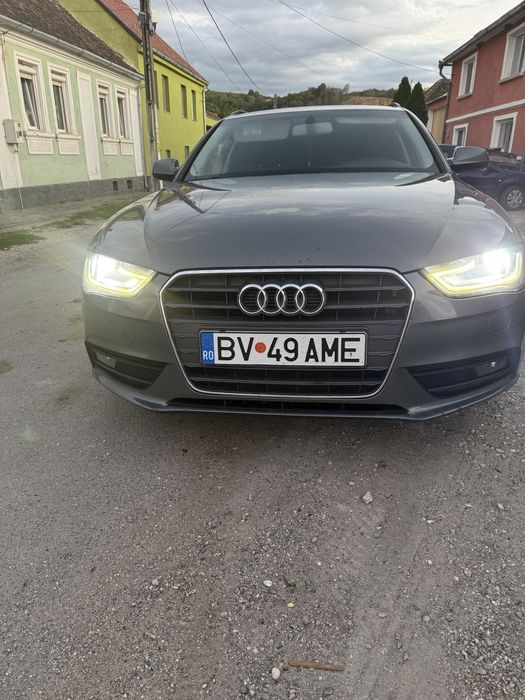 Vand. Audi A4   B8