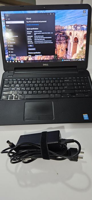 Vand schimb Laptop Dell inspiron procesor  i7