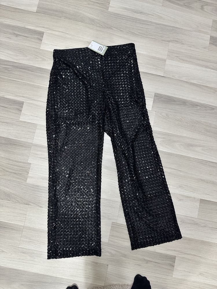 Pantaloni paiete dama- noi cu eticheta- H&M - marime 44