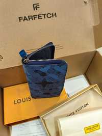 Мъжки портфейл в синьо Louis Vuitton
