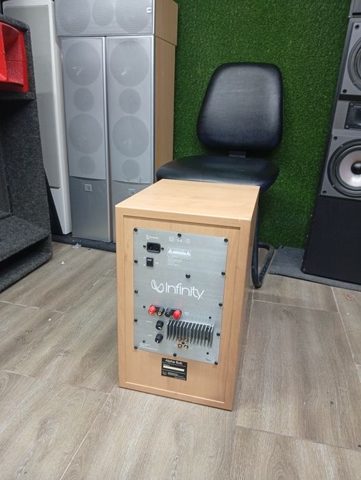 Активен субуфер Infinity Alpha 8"