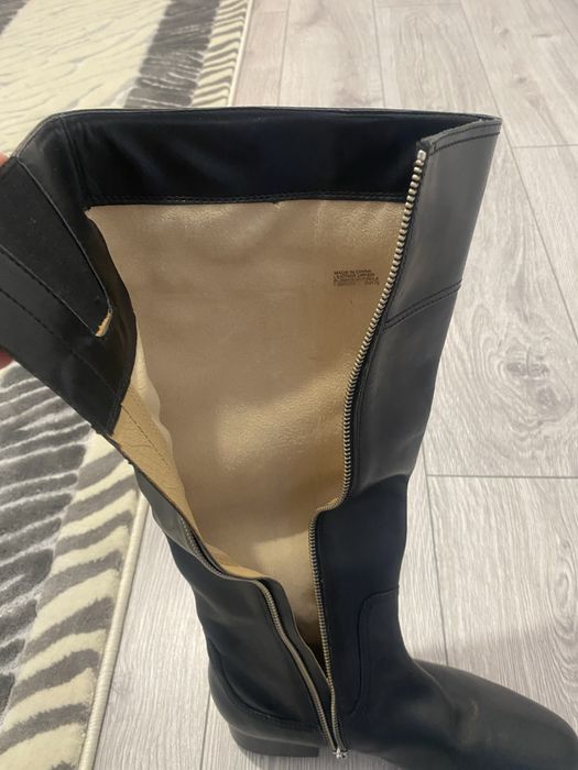 Vând cizmă Michael Kors