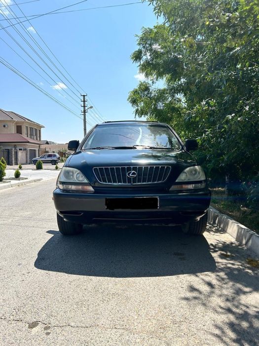 Лексус рх 300 ,2000 г срочно