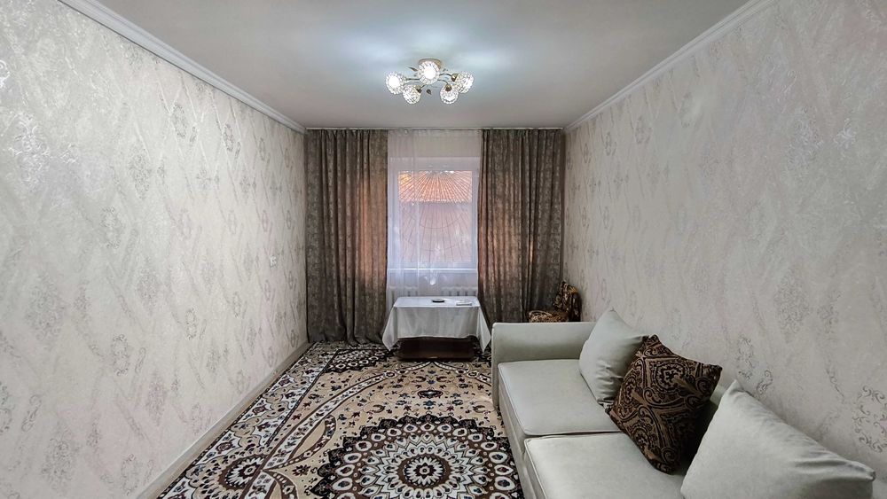 Продаётся 1-комнатная квартира ул.РАШИДОВА - Кристалл. Этаж: 1 из 4