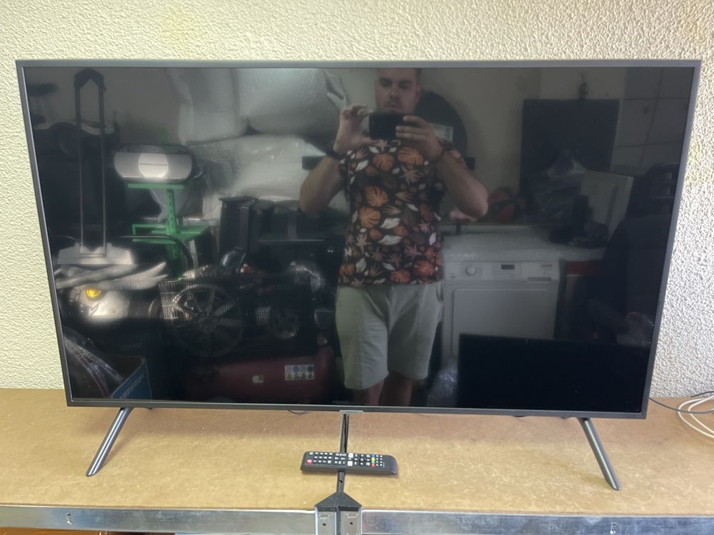 Телевизор Samsung UHD 4K LED 49” Smart|Wi-Fi - UE49NU7170U