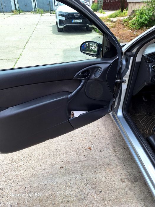 Ford Focus 1 benzina