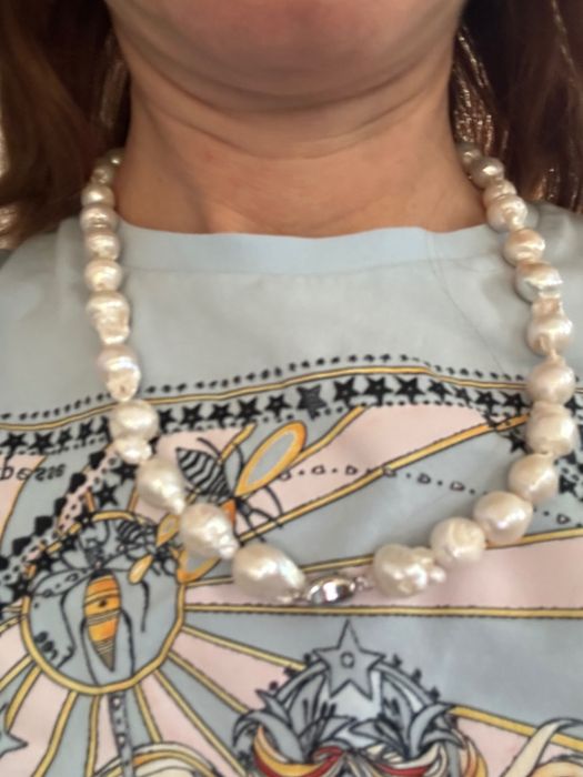 Колие от естествени барокови перли