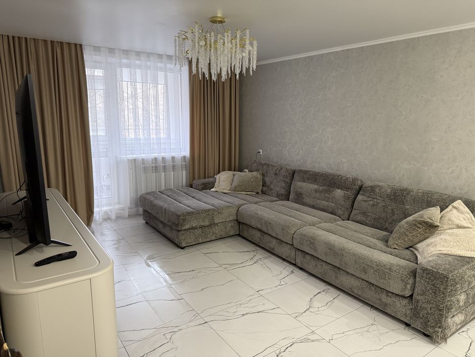 Диван Ариба срочно!