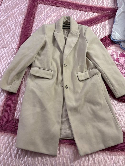 Зимно палто New Yorker в бежов цвят