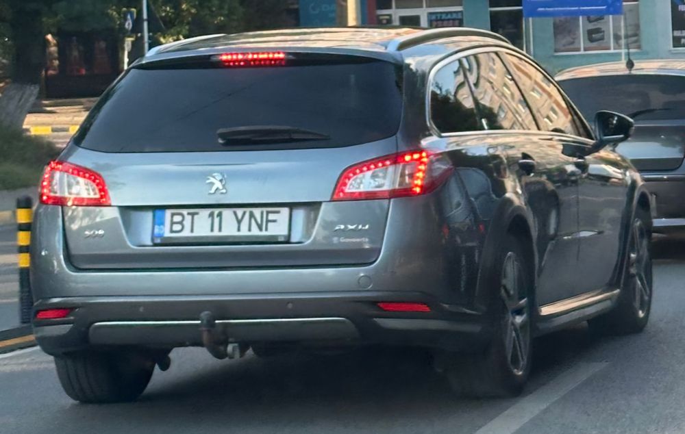 Peugeot 508 RXH 2.0 Hybrid4