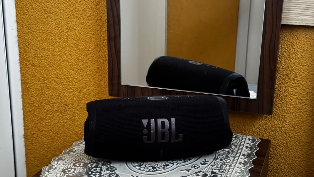 JBL charge 5 Оргинална (Може и бартер)