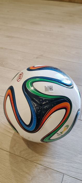 Топка Brazuca 2014 Brazil