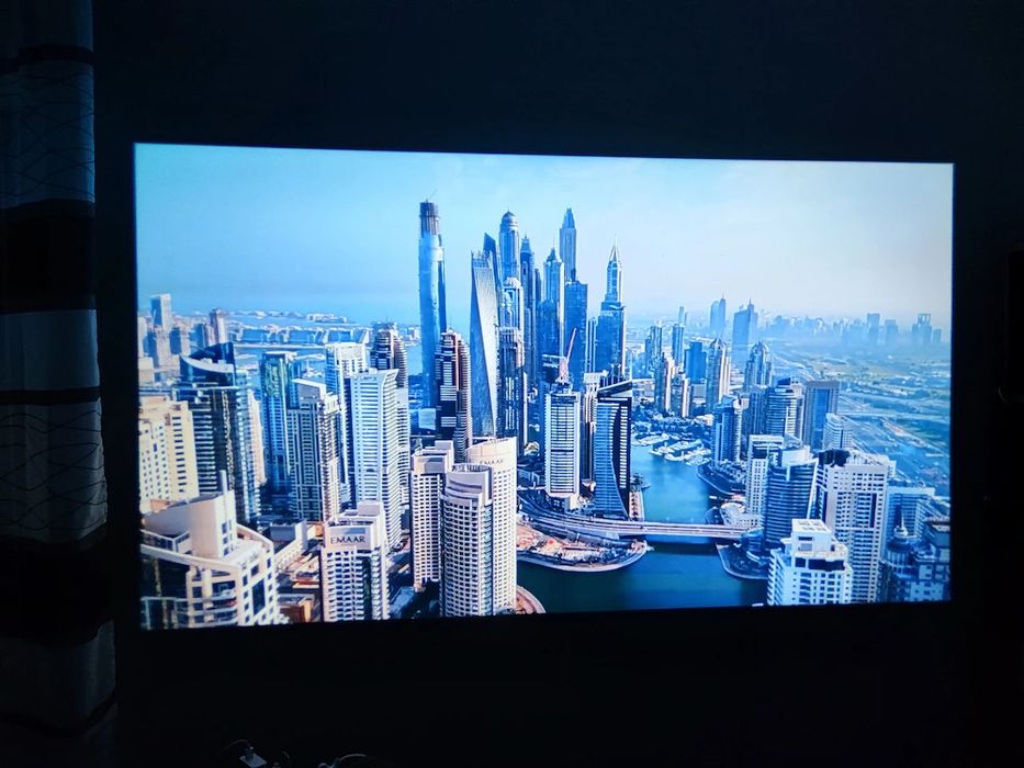 Videoproiector Portabil Suporta 4K 1080p,nou!