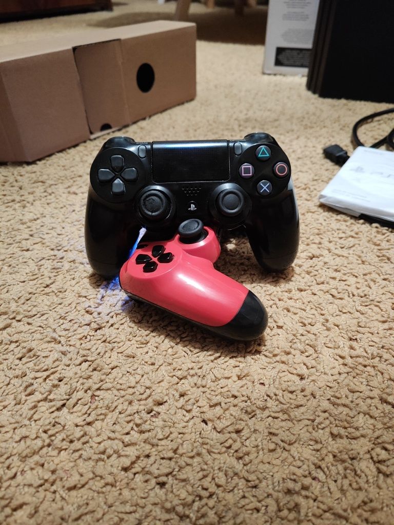 PS4 Pro — Состояние: КАК ИЗ МАГАЗИНА