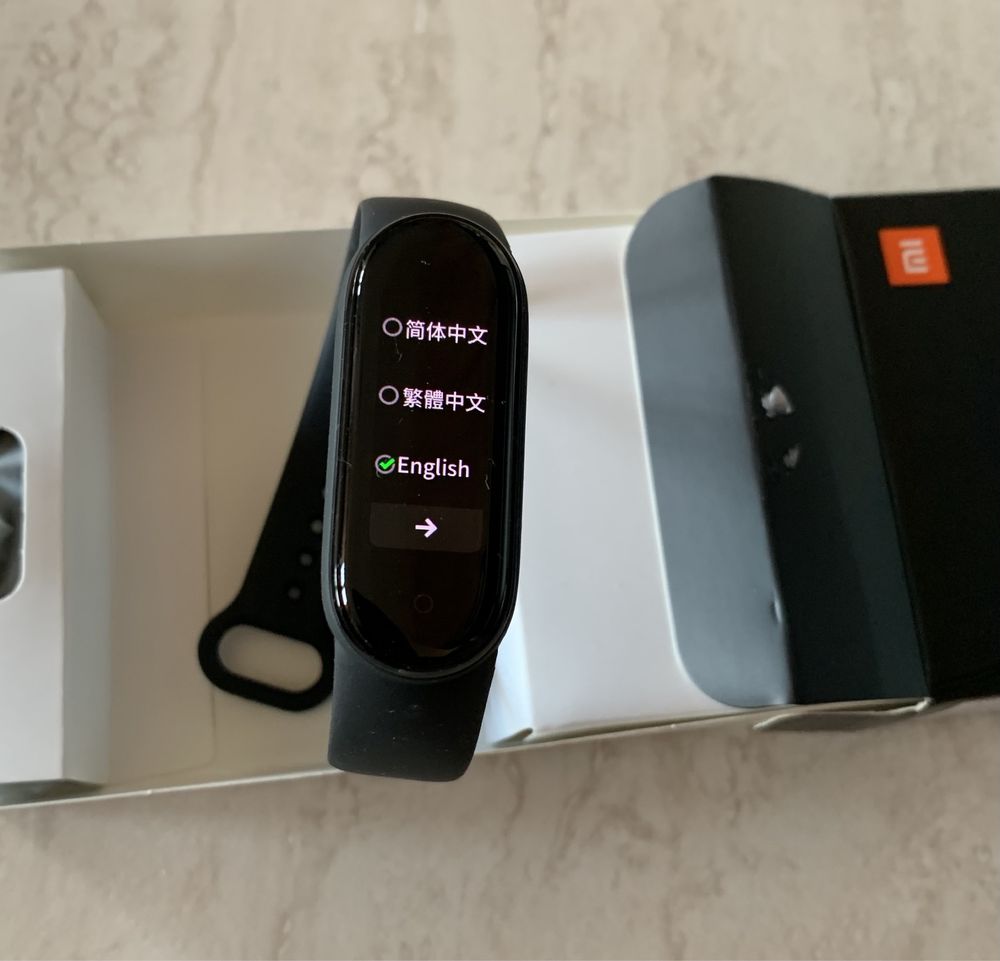 GSM Xiaomi Mi 10T Lite Pearl Gray и Фитнес Mi Smart Bant 5