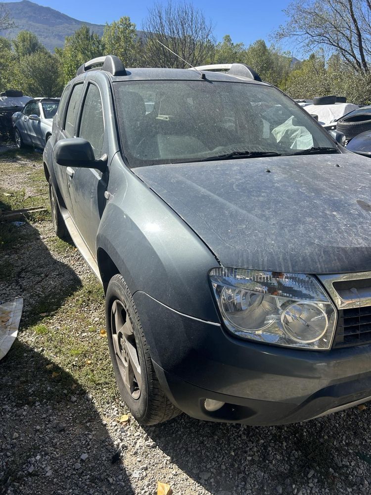 Dacia Duster 1.5dci 2015г НА ЧАСТИ