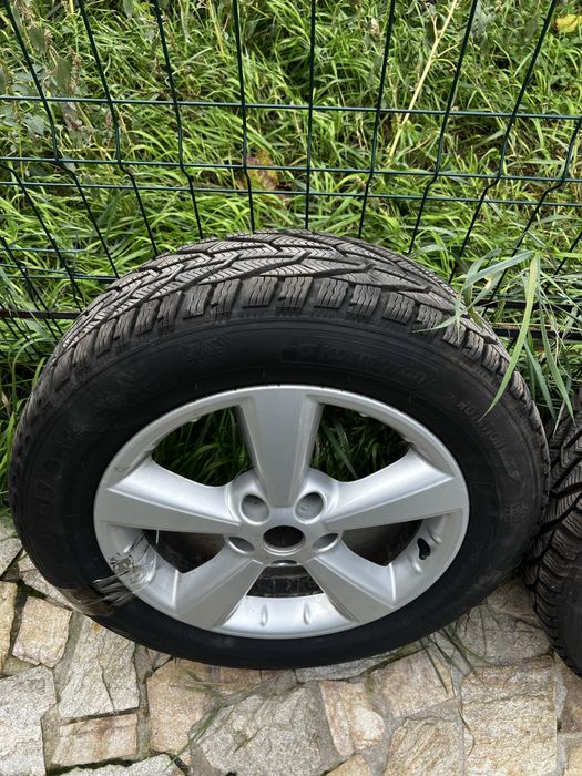 Roti iarna 215/60/17 anvelope dot 2023 Nissan