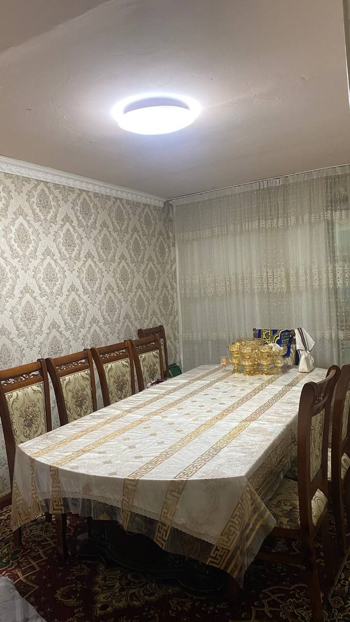 Продается 3-комнатная квартира в Мирзо-Улугбекском районе