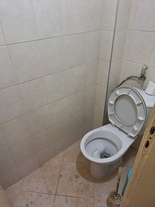 Продавам двустаен апартамент