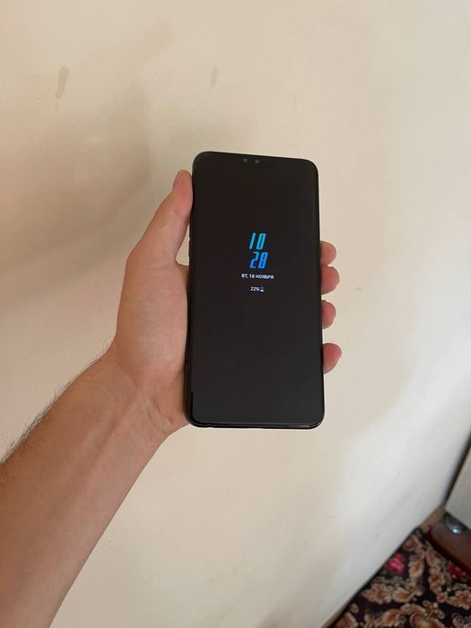 LG V50 128GB srochna