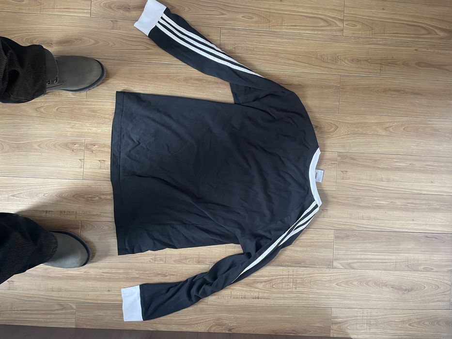 Bluza adidas.