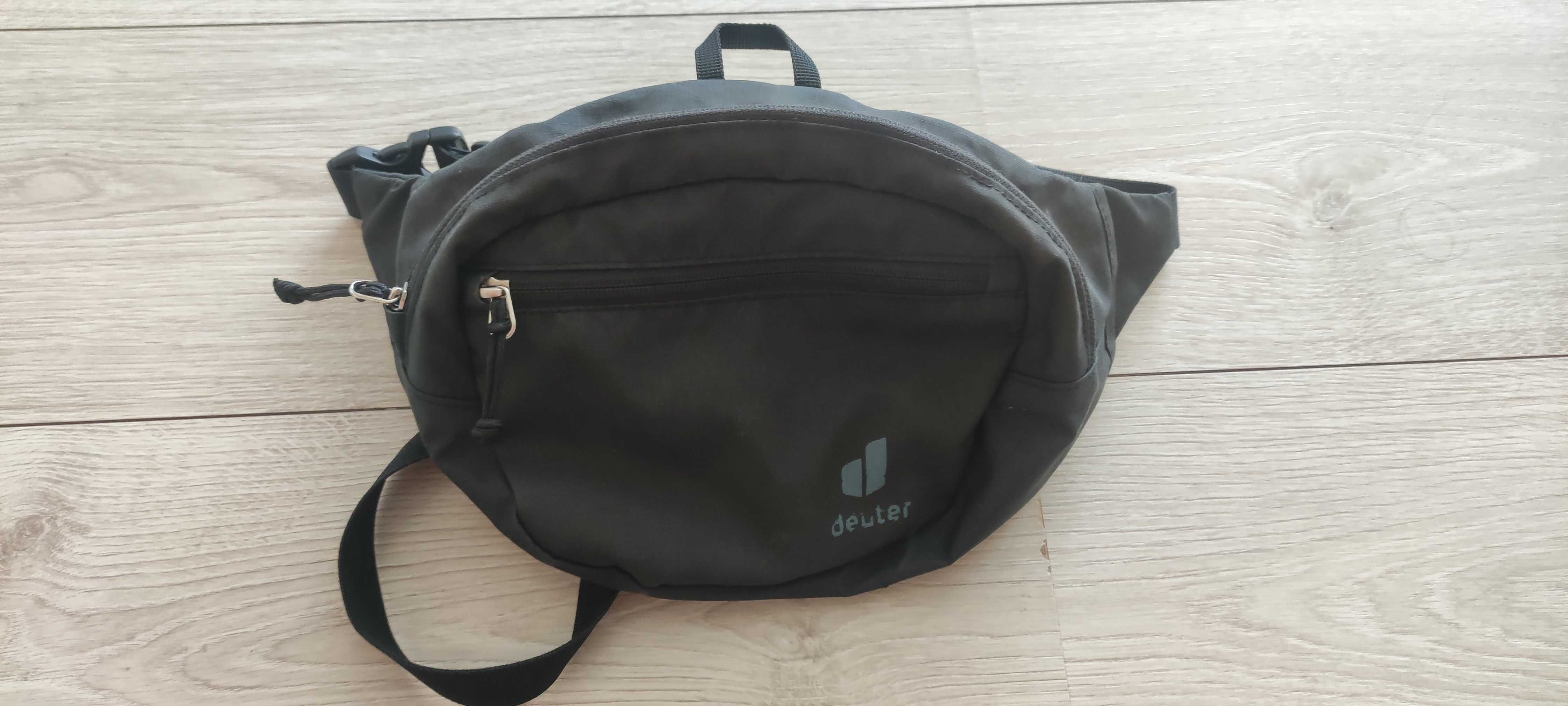 Спортна чанта за кръст Deuter