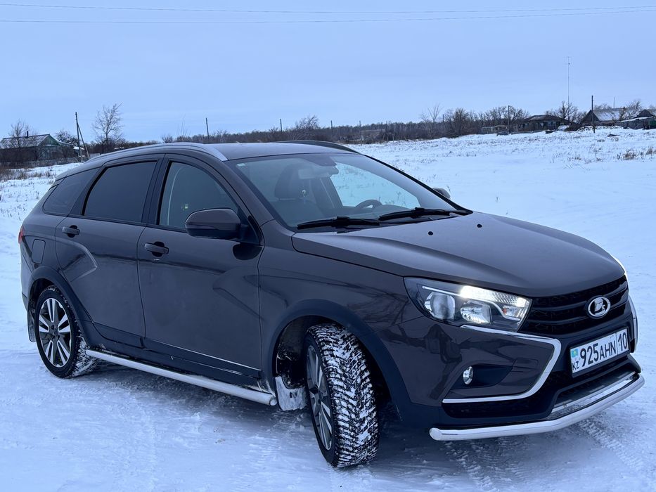 Lada Vesta SW Cross 2020 года