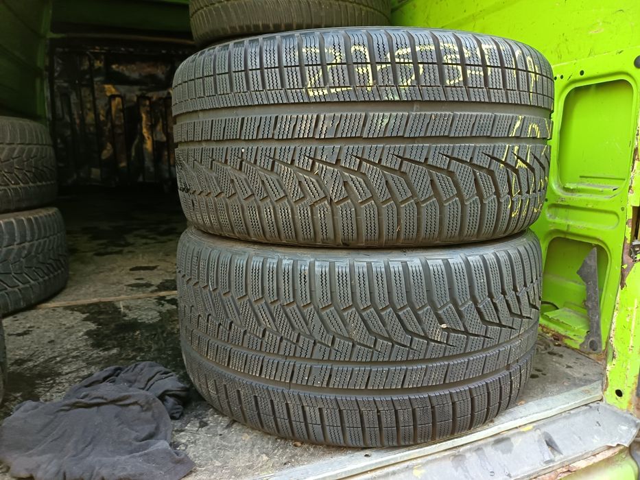 Anvelope MS iarna 275 35 19 hankook 7mm.2015