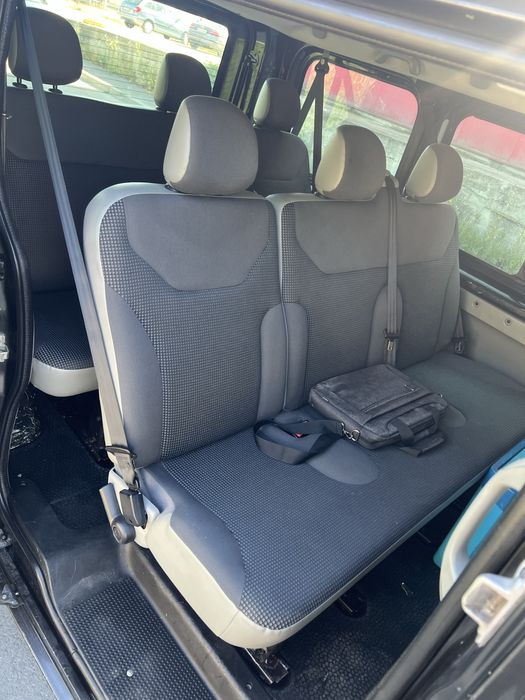 Opel Vivaro 2.0 8+1