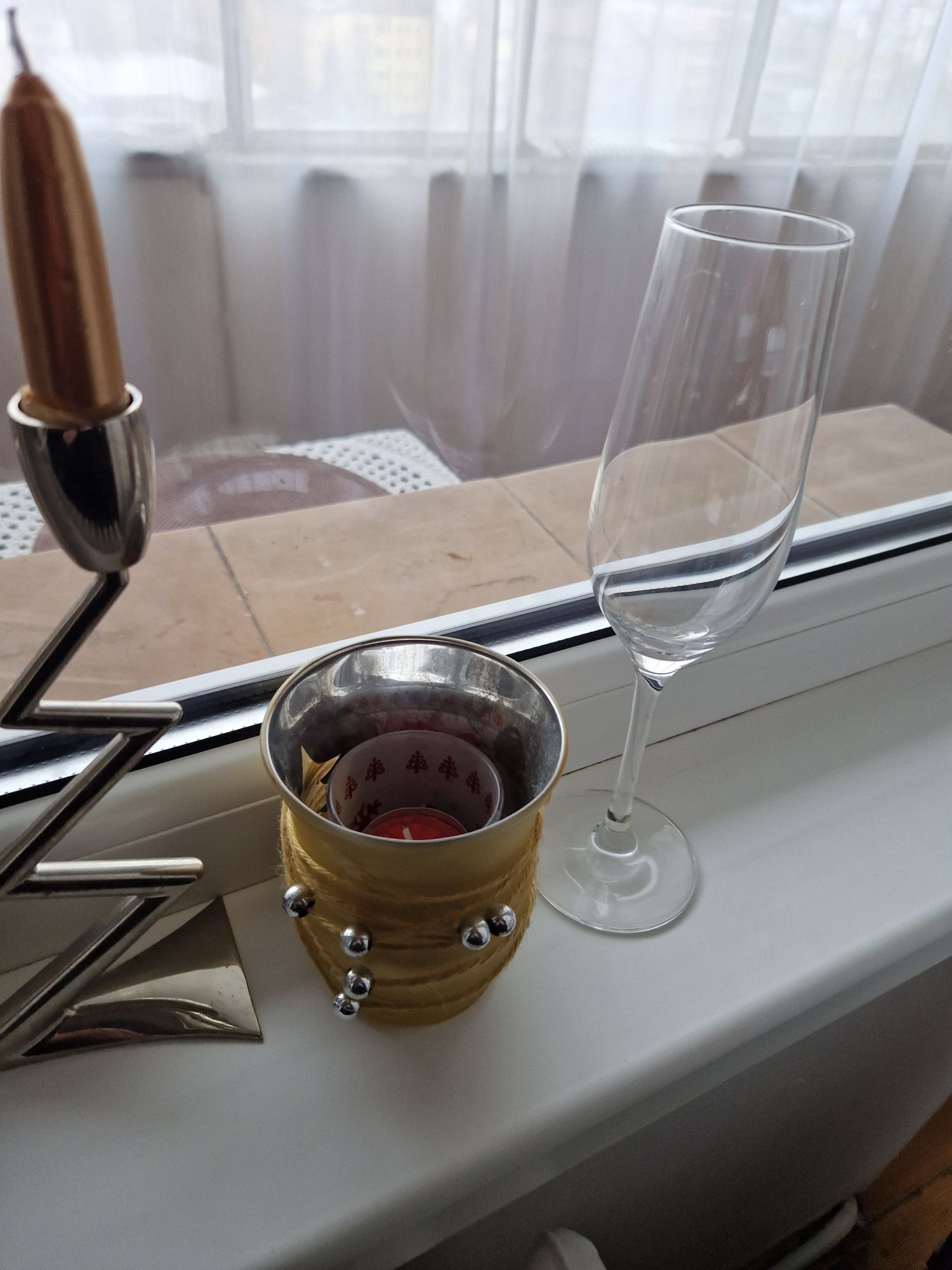 11 Pahare șampanie formă lalea din cristal