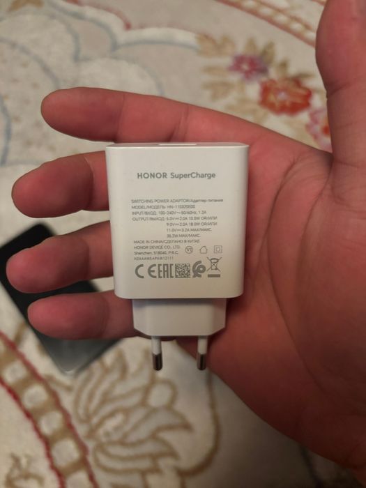 Honor X8b продается в отличном состоянии.