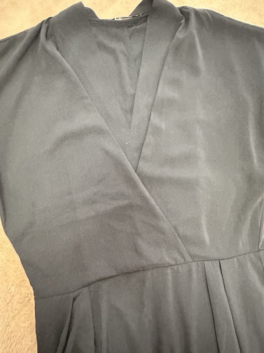 Нова черна рокля, размер 42