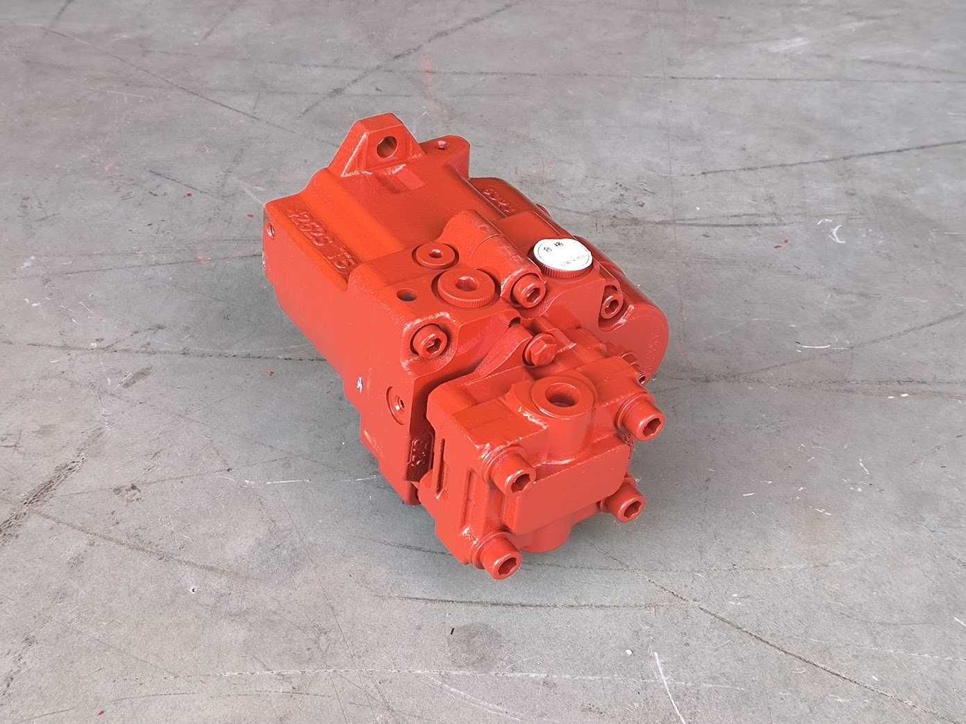 Pompă hidraulică Nachi PVD-0B-12P-5G pentru miniexcavatoare Bobcat