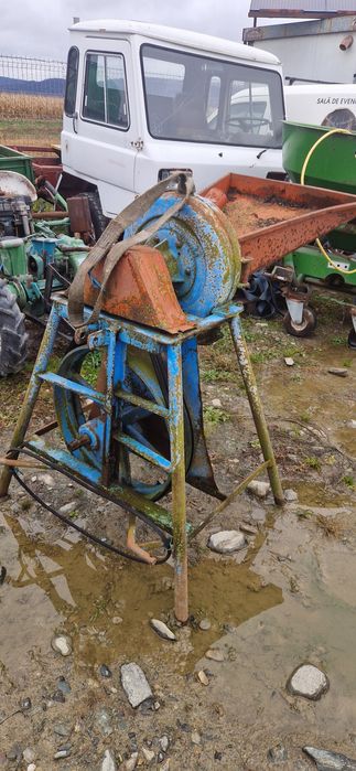 Moară cereale diferite modele