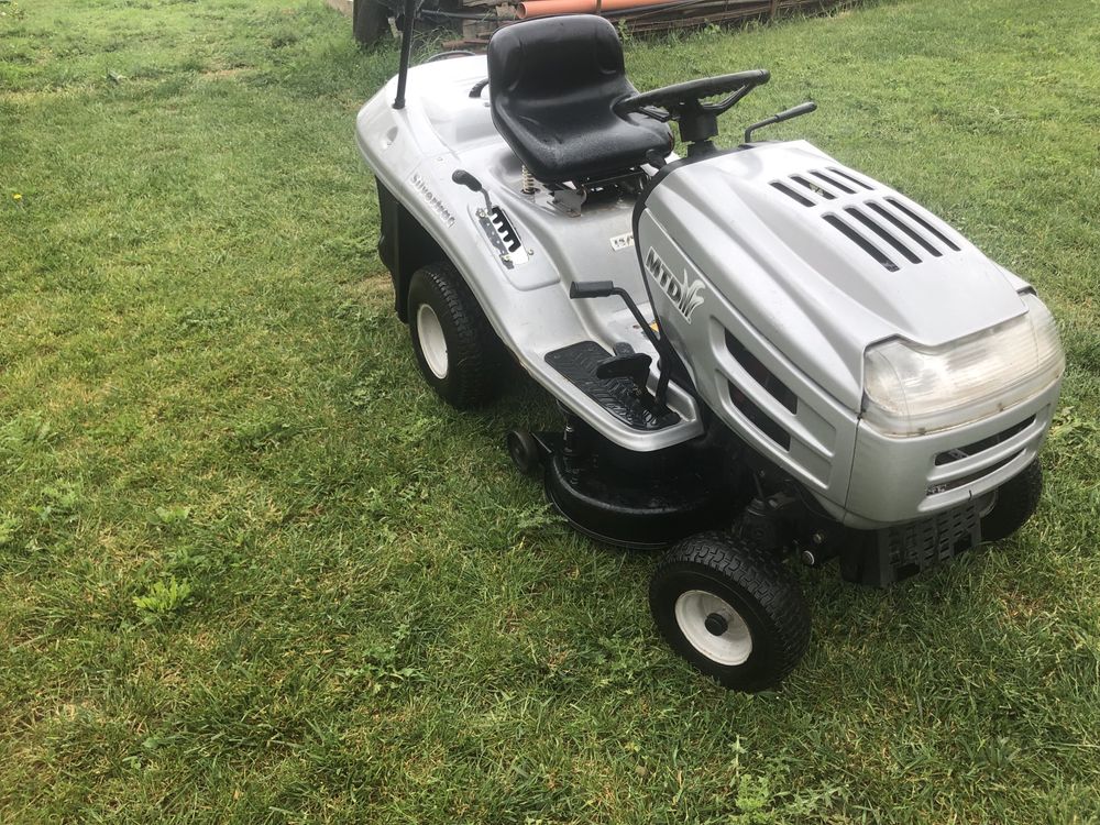 Mtd tractoraș tuns gazon,hidrostatic 15,5 CP,motor Briggs&Stratton