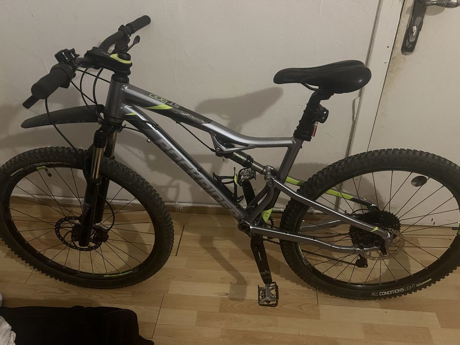 bicicleta  rockrider ST900 S…