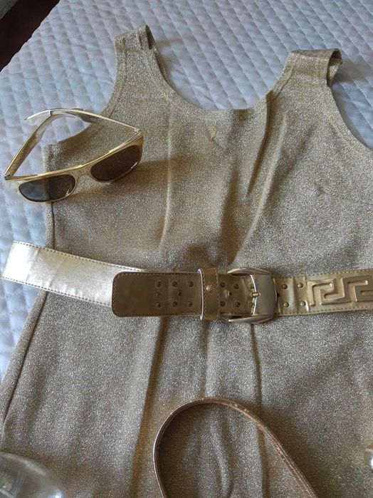 Обувки,VERSACE,златни ,летни,40 номер.Договаряне