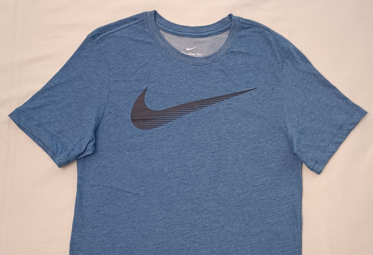 Nike DRI-FIT Swoosh Tee оригинална тениска S Найк памук спорт фланелка