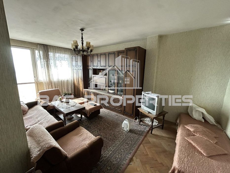 Продава се Двустаен апартамент в София, Левски - 64 кв.м за 1875 €/кв.м - Снимка #1