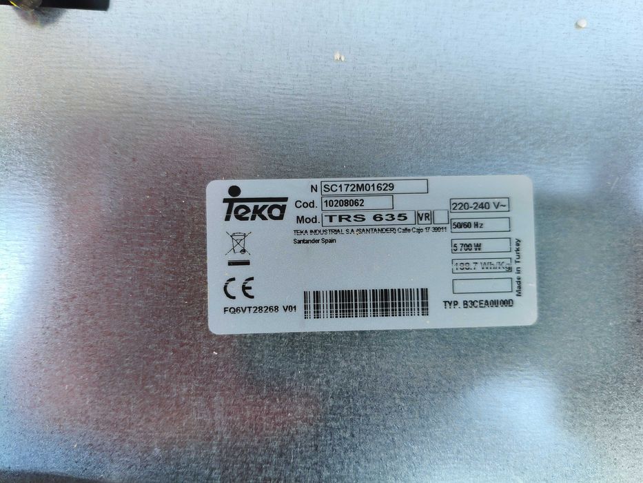 Стъклокерамичен плот за вграждане "TEKA" TRS 635 с три зони,черен