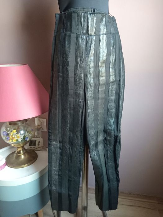 Pantaloni din piele naturală elastica Alba Moda