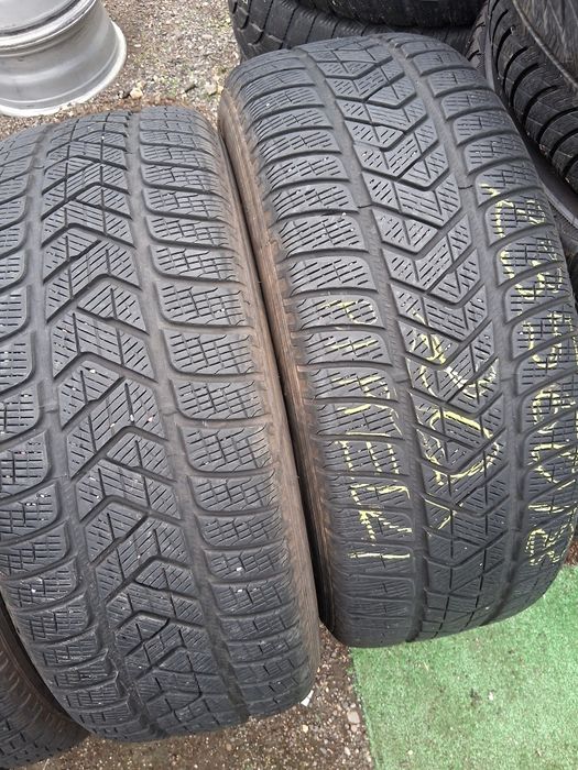 235 60 18 PIRELLI 4броя зимни дот 2020г
