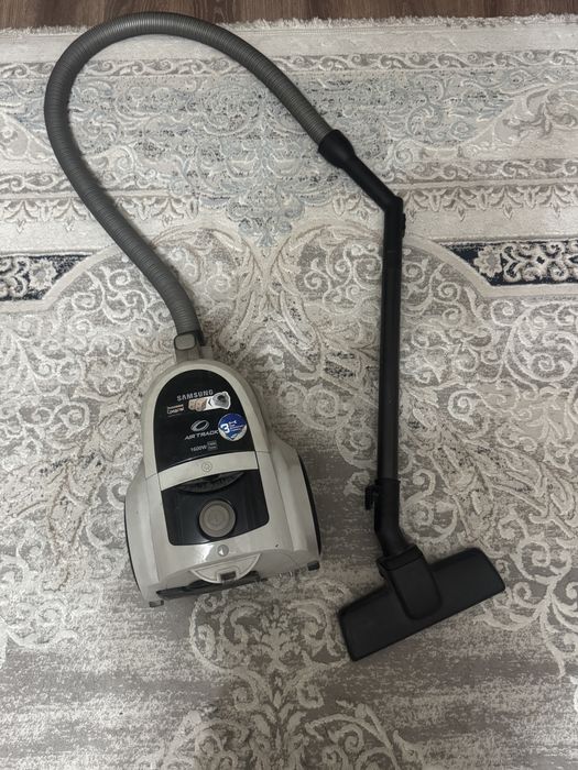 Пылессос Самсунг