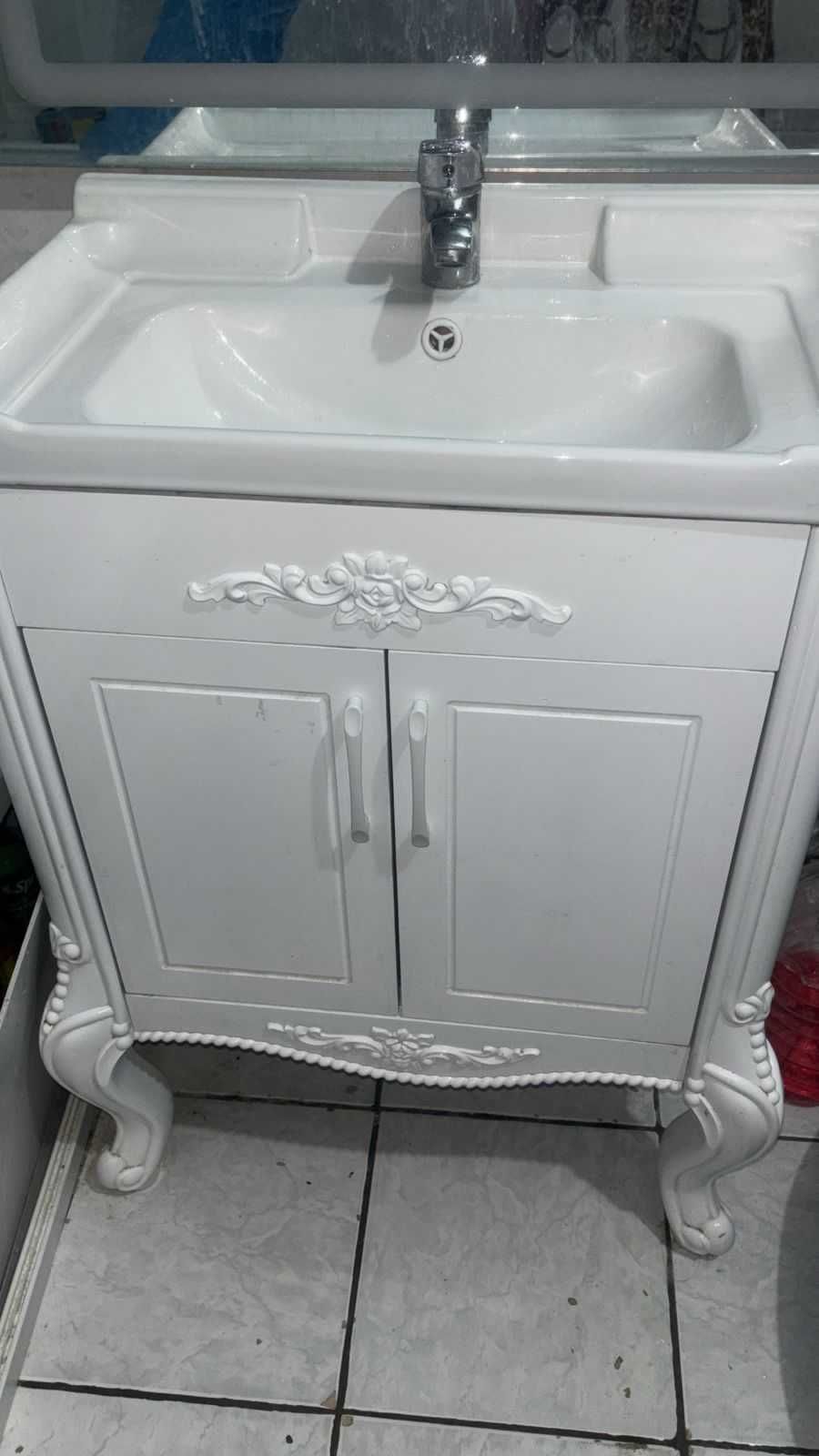 Продам шкаф полочный
