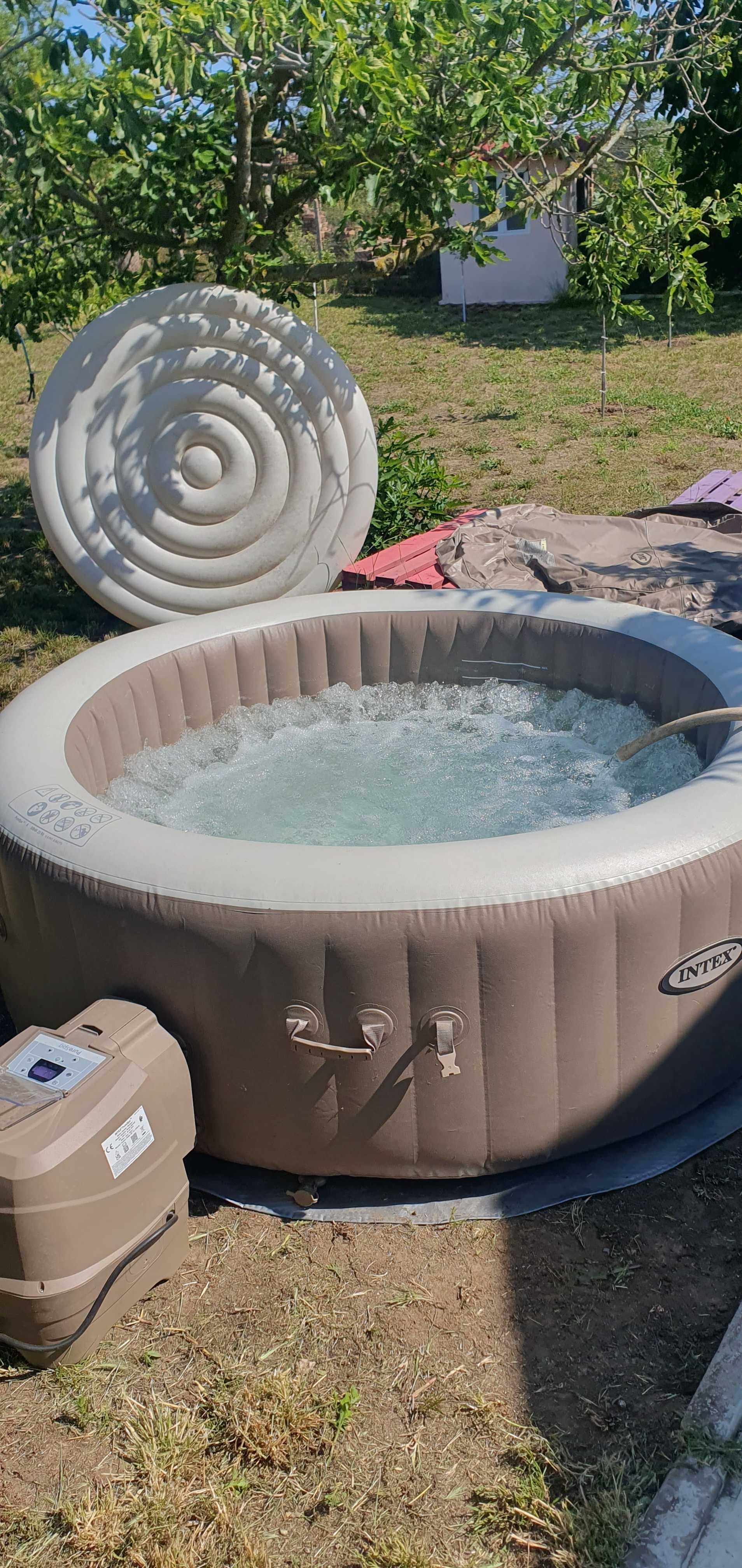 надуваемо Джакузи Intex Pure spa